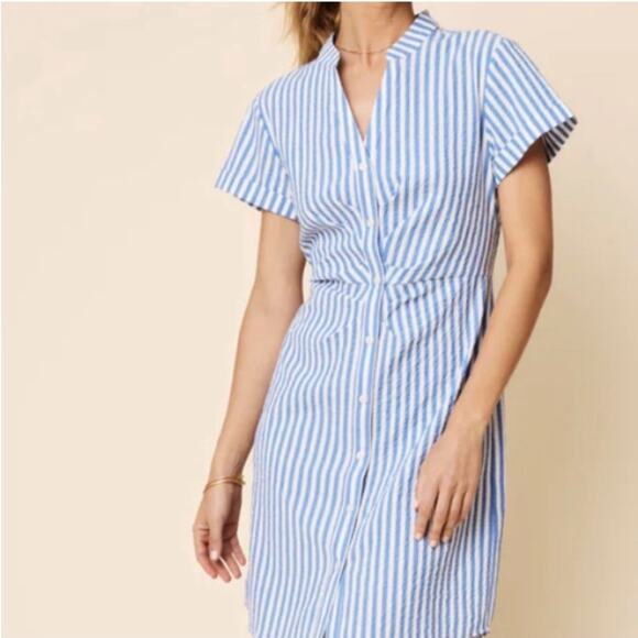 UNTUCKit Cybil Dress in Blue & White Stripe size 6 - Picture 1 of 10